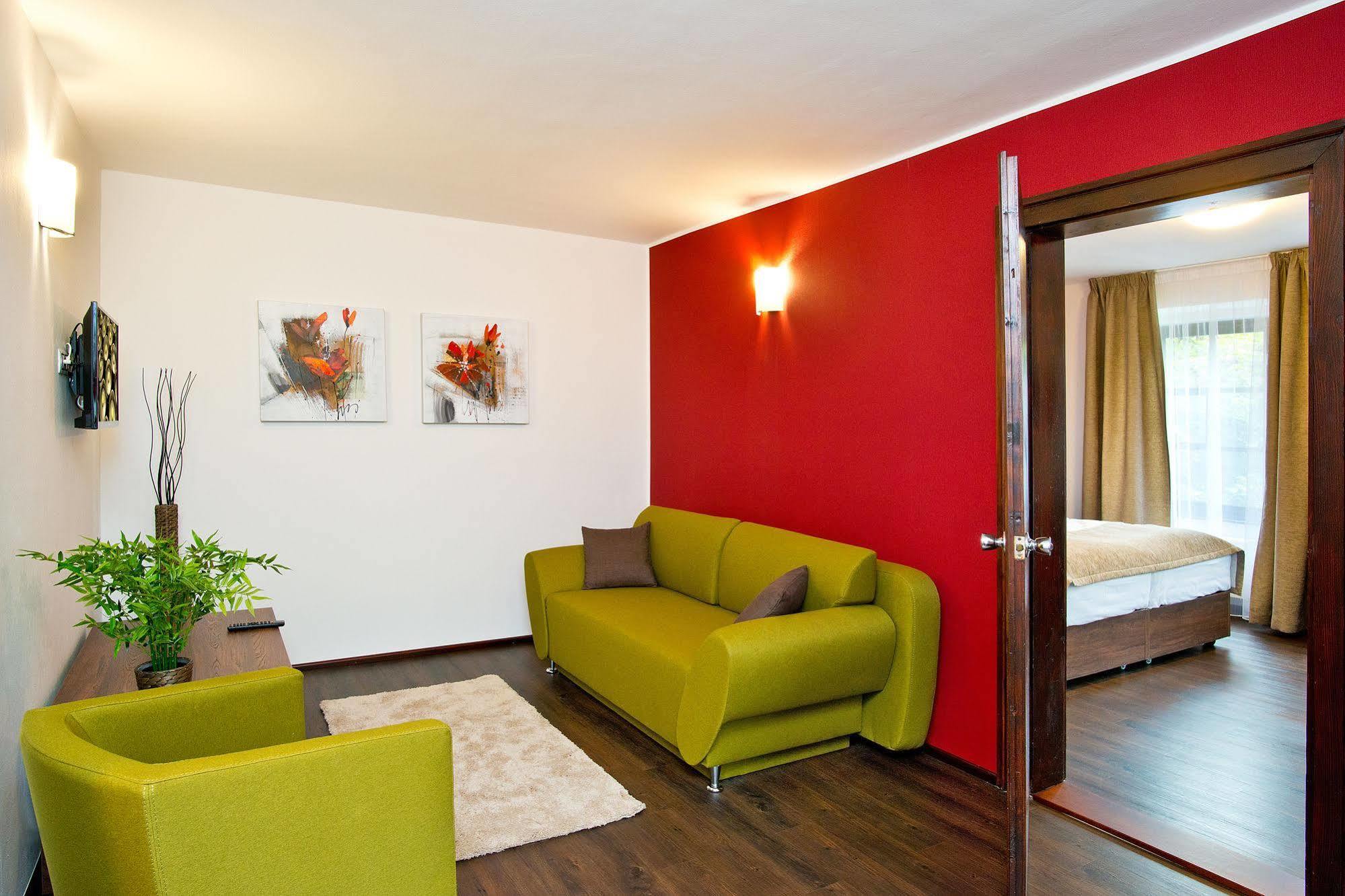 Hotel U Hada Zatec Dış mekan fotoğraf