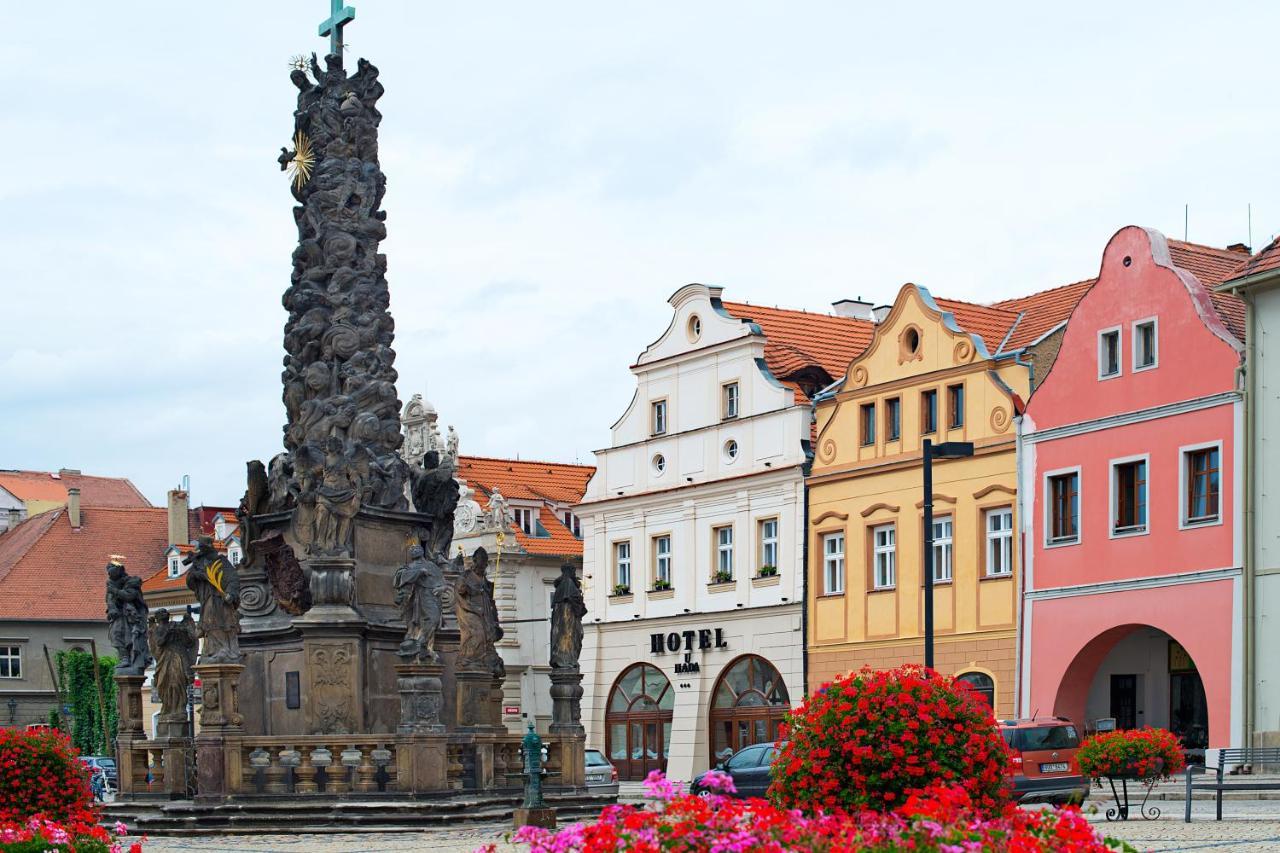 Hotel U Hada Zatec Dış mekan fotoğraf