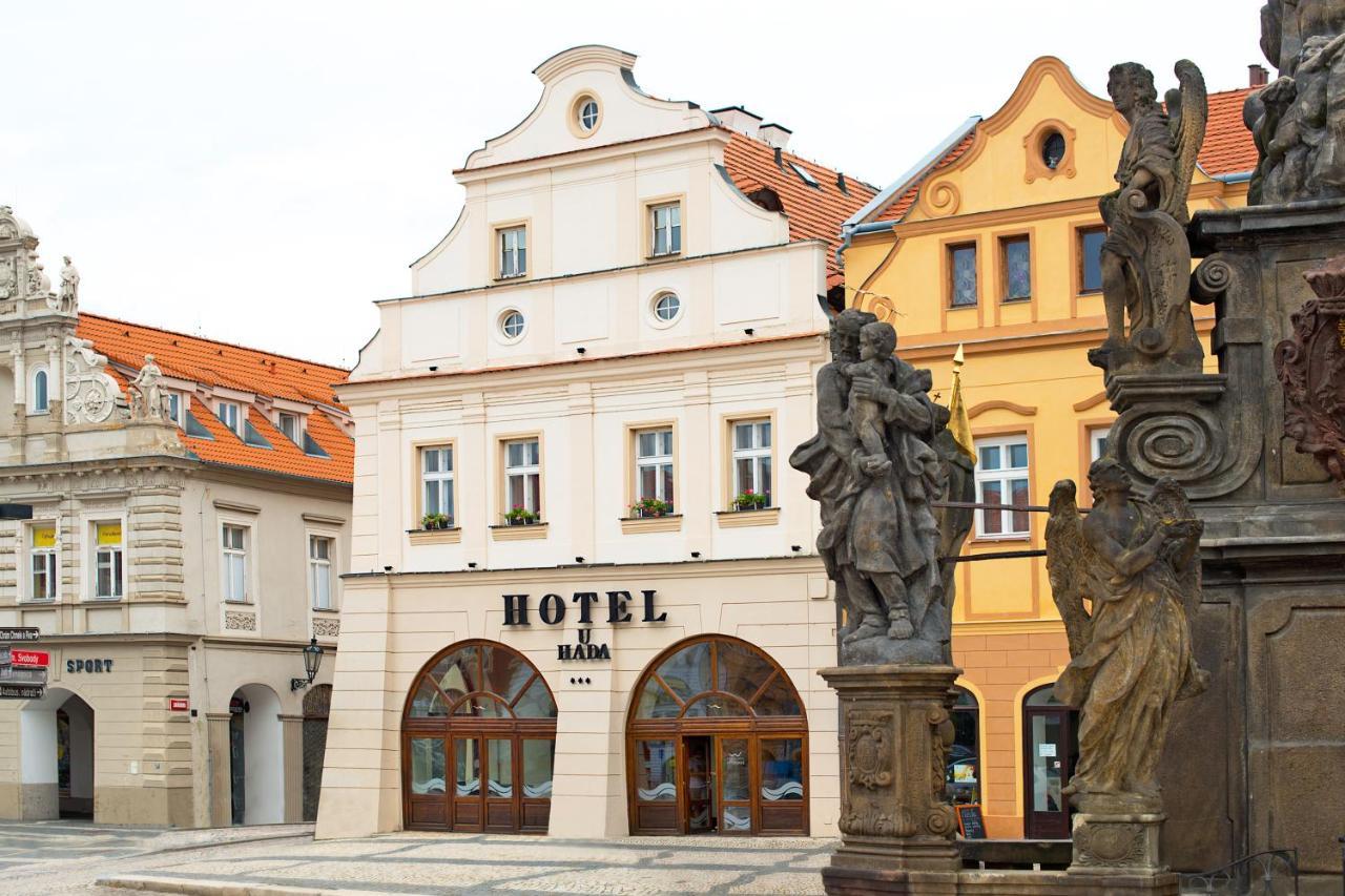 Hotel U Hada Zatec Dış mekan fotoğraf